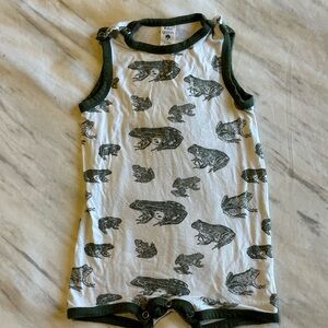 Kate Quinn Short Frog Romper 6-12